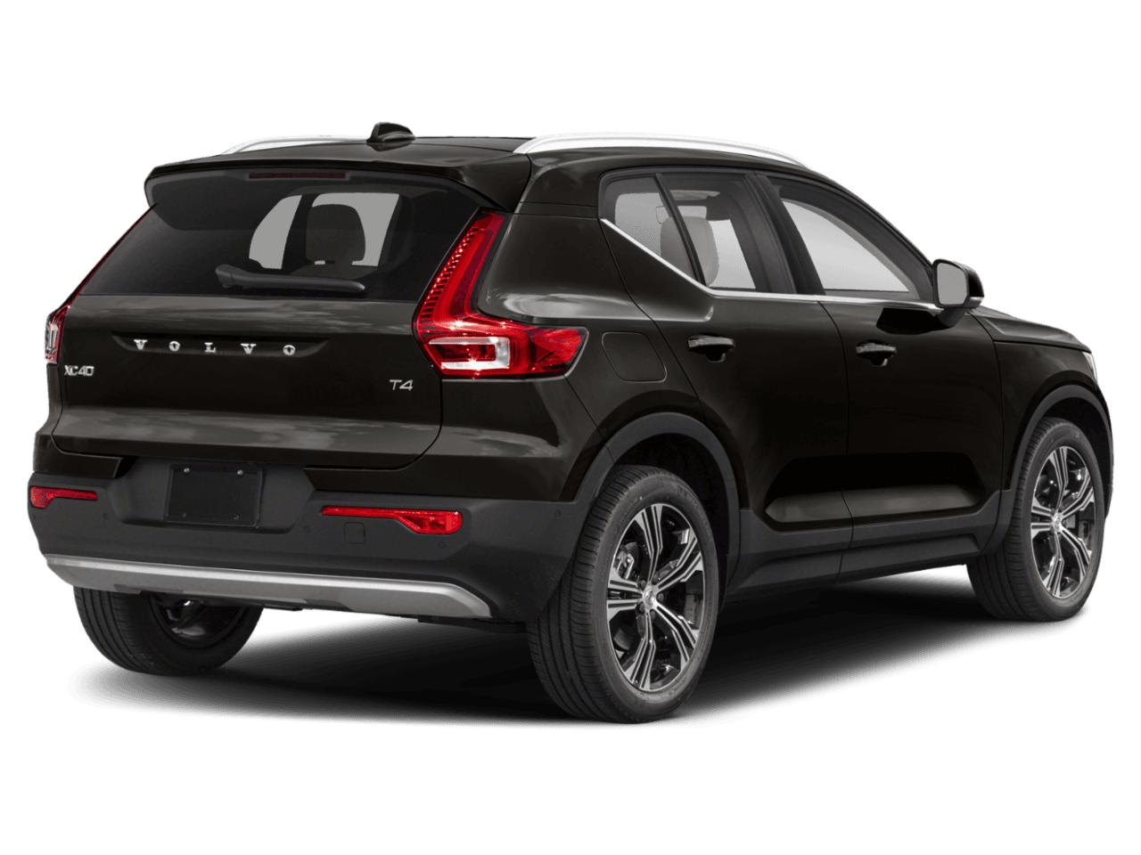 2022 Volvo XC40 Momentum - Rear 3/4, facing to the right