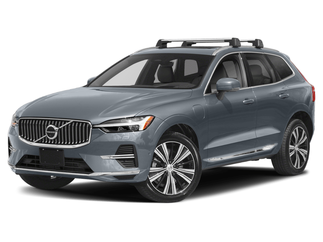 2022 Volvo XC60 Recharge R-Design - Front 3/4, facing to the left