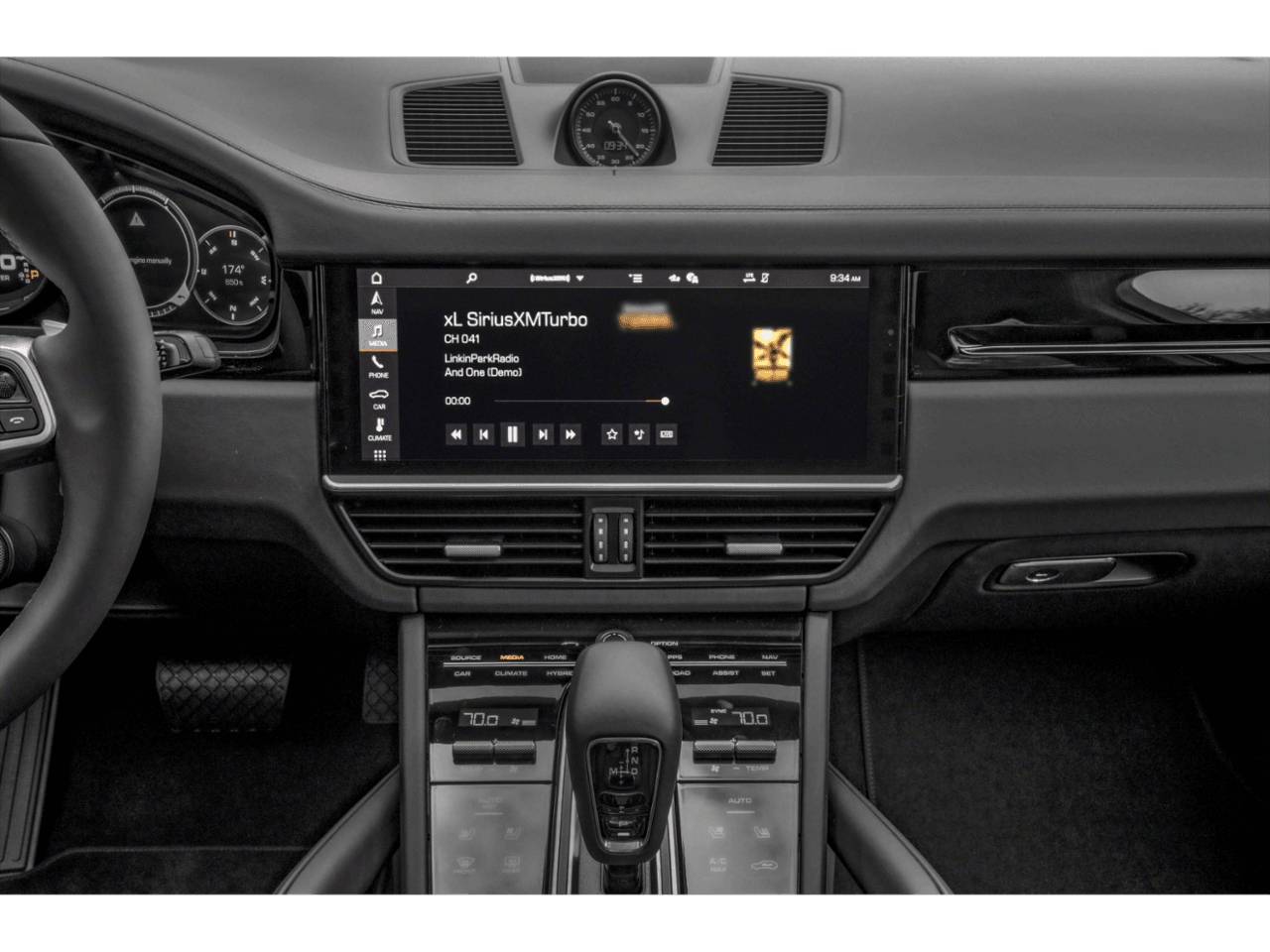 2022 Porsche Cayenne E-Hybrid - Interior Stereo System