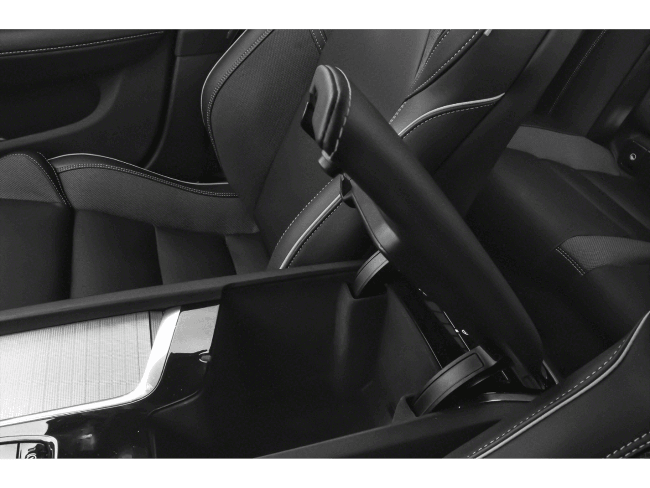 2022 Volvo S60 Black Edition R-Design - Interior Center Storage Console