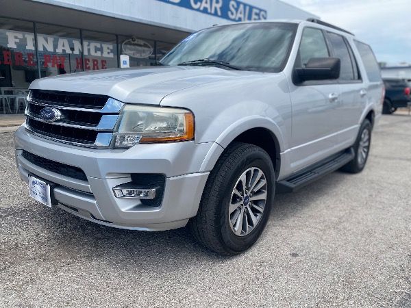 2015 Ford Expedition XLT 2WD
