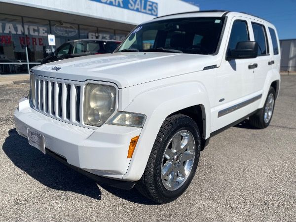 2012 JEEP LIBERTY LATITUDE 4X4 Sport 4WD