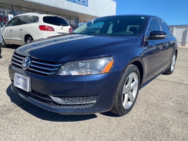 2014 Volkswagen Passat 1.8T Wolfsburg AT