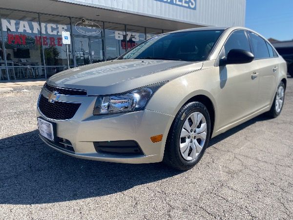 2014 Chevrolet Cruze LS Auto