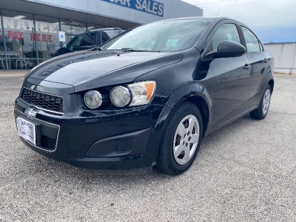 2016 Chevrolet Sonic LS Auto Sedan