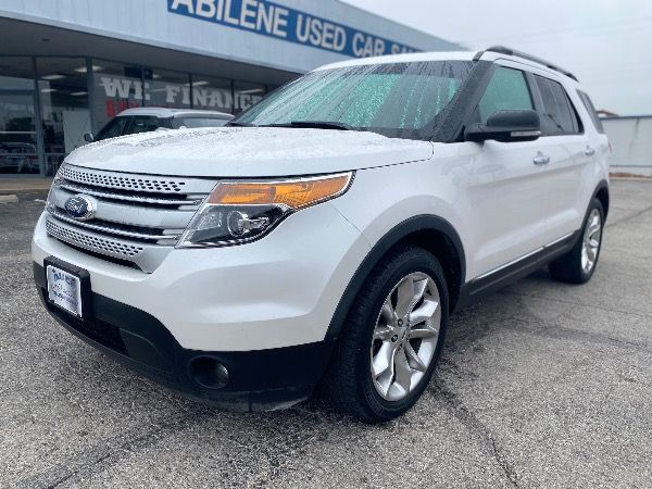2013 Ford Explorer XLT's photo